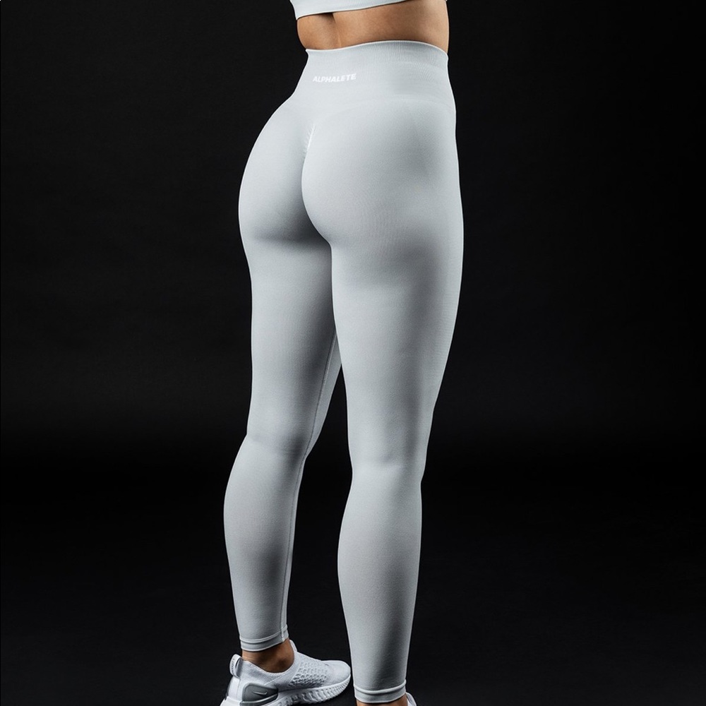 Alphalete leggings